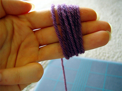 Pom Pom Wrapping Yarn